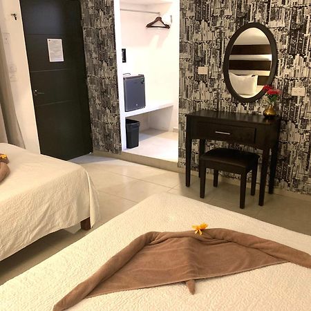 הולבוקס איילנד Hotel La Casa Del Capi מראה חיצוני תמונה
