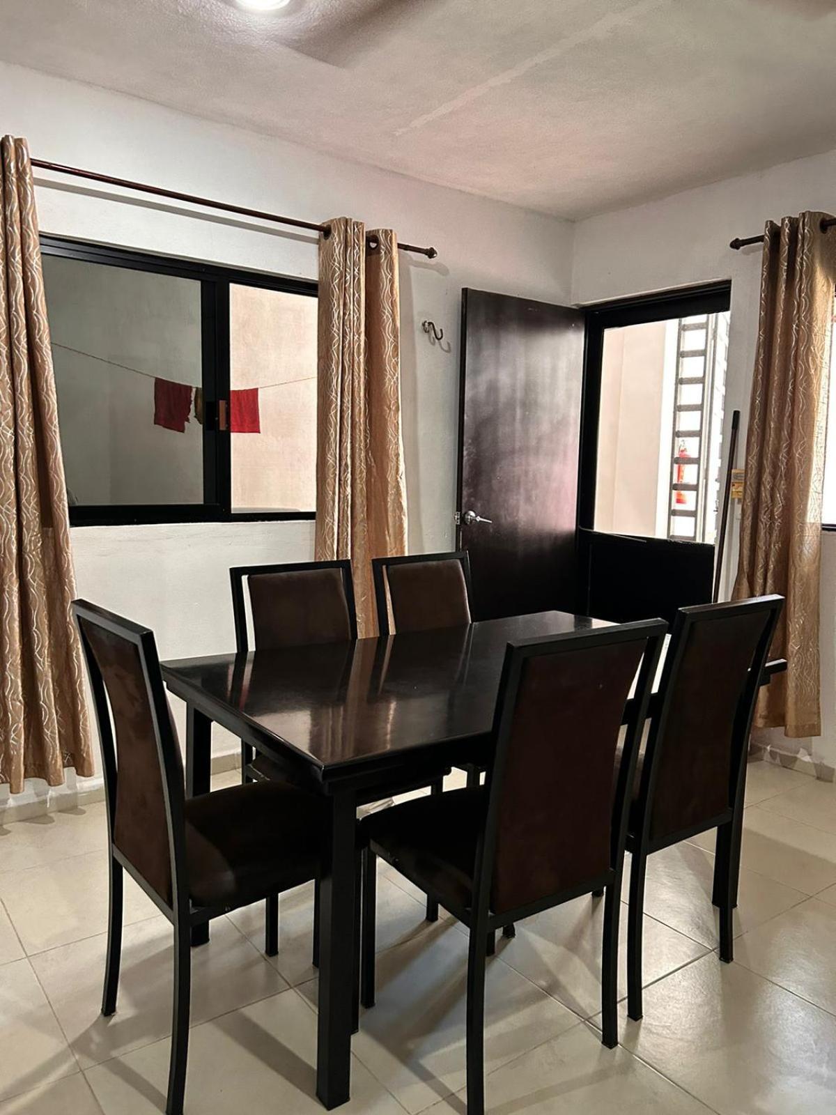 הולבוקס איילנד Hotel La Casa Del Capi מראה חיצוני תמונה